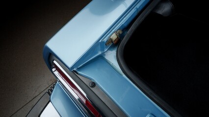 Drivers side brake light