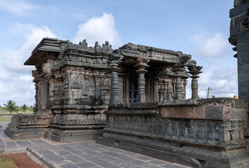 Obraz premium Shri Kashivishveshwara Temple. Lakkundi. Karnataka, India.