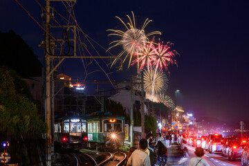 江ノ電と鎌倉花火