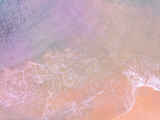 Fototapeta premium Beautiful sea beach and waves texture in sunny summer day background