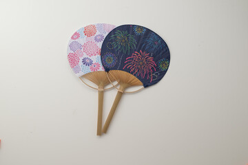 Japanese round fans.
A traditional tool for keeping cool during the hot and humid seasons in Japan.
