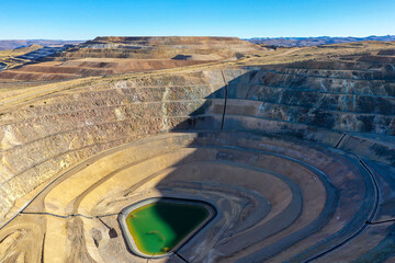Installation process of geosynthetics in industry and mining