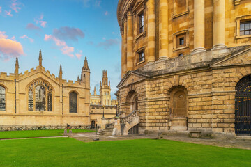 Fototapeta premium Old town of Oxford city, cityscape of England