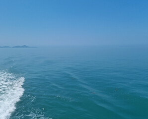 Fototapeta premium It is a blue sea with foam.