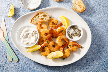 Roasted shrimps with lemon and truffle mayo