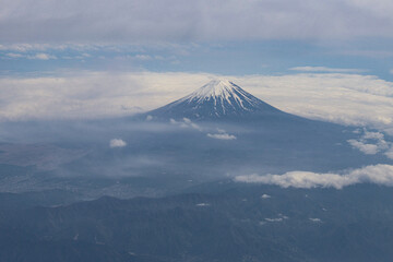 飛行機から見た富士山