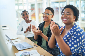 Obraz premium Happy, business people and applause with team in presentation, meeting or congratulations at office. Group of employees clapping with smile for good job, well done or thank you in conference together