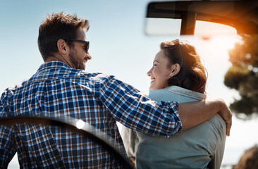 Fototapeta premium Couple, journey and smile with car, outdoor and happy for vacation, together and travel to relax. Road trip, man and woman with transport, holiday and tourism in Paris with love, break and vehicle