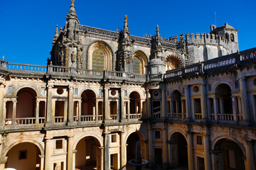 Fototapeta premium Portugal Tomar Monastery of the Knights of Christ on a sunny autumn day