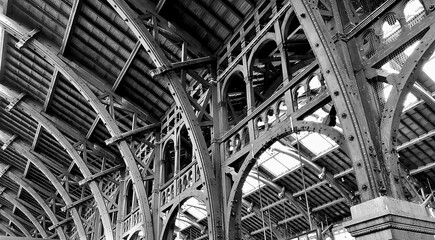 Steel structure