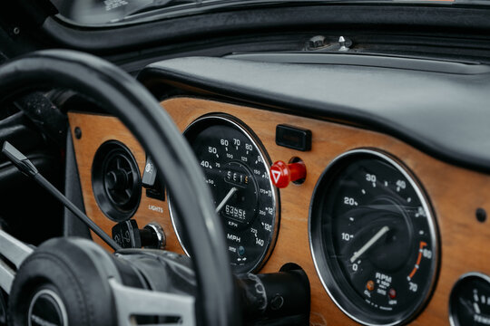 Triumph dash