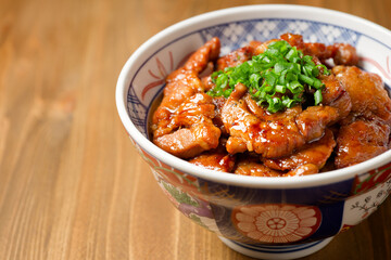 豚丼