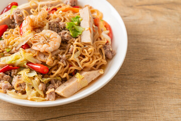 Instant noodles spicy salad on plate