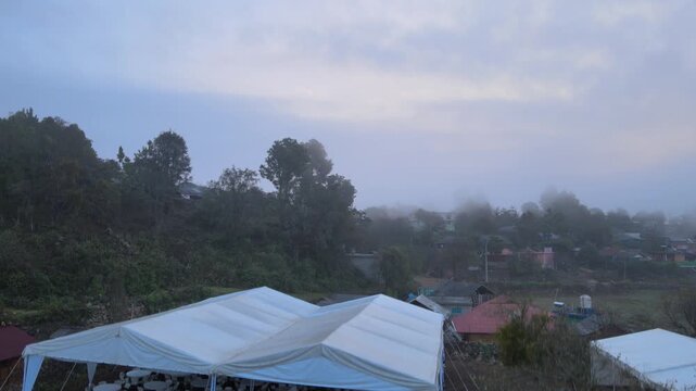 Amanecer con neblina Diciembre 2023