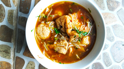 spicy chicken meatballs with noodles