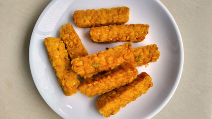 fried tempeh nuggets