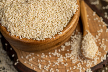 white sesame seeds for use in cooking