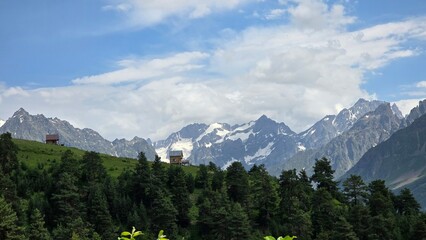 Fototapeta premium view of the caucasus mountains