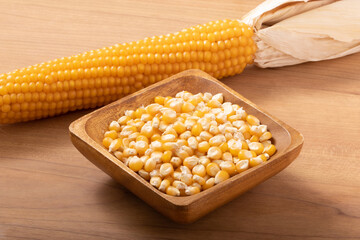 ポップコーン（乾燥とうもろこし）