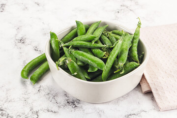 Sweet young green peas heap