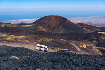 Krater Etna © Wiktor