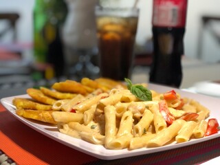 spaghetti with sauce