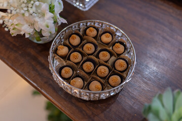 Doces, festa, colorido, brigadeiro, casamento, mesa do bolo, noiva, aniversario 