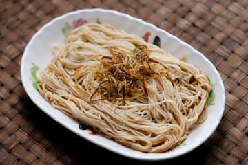 traditional fragrant chinese scallion oil noodle comfort food