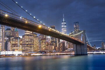 Fototapeta premium NewYork city skyline at Night, New York, United States of America