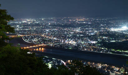 Fototapeta premium 金華山から眺める岐阜市の夜景