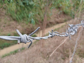 Efficient Barbed Wire for Enhanced Security