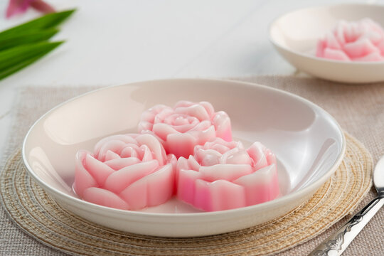 Coconut Milk Jelly (Thai Dessert).fancy rose shaped jelly in white plate .( Wun Kati)