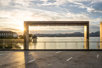 Naklejka premium landscape of hangzhou qiandao lake at sunset