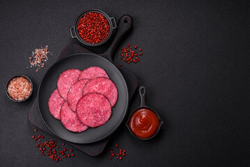 Delicious smoked salami sausage sliced with salt, spices and herbs