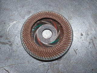 disk, a disk for polishing, a disk for painting, a construction disk, a disk for a cutting machine, a metal disk.