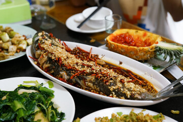 grilled fish with vegetables