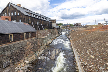 Obraz premium Walk in the streets of Røros, World Heritage city and old copper mining city