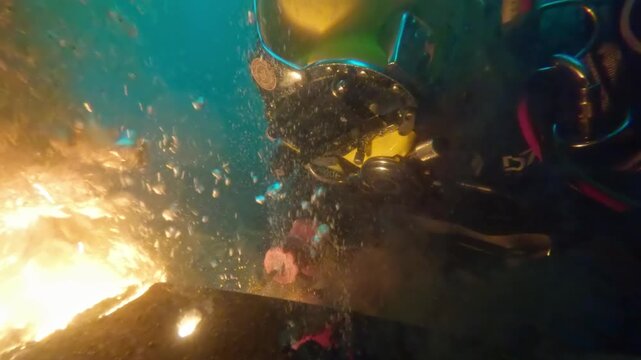 Underwater welding in deep ocean depths