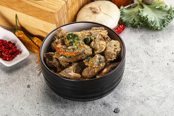 Chicken liver in cream sauce