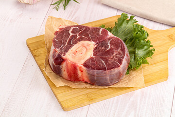 Raw beef ossobuco for roast