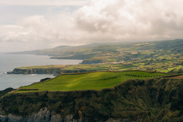 Obraz premium ponta da fonte grande in san miguel azores, portugal