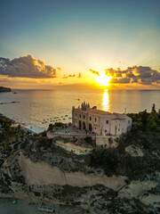 Sonnenuntergang in Tropea Kalabrien 
