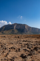MOUNTAIN 25
