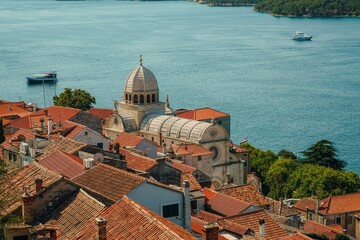 Obraz premium Scenic view of the historic coastal town of Sibenik, Croatia