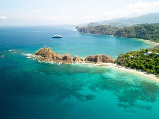 Obraz premium Aerial view of Blanca and Mantas beach in Costa Rica