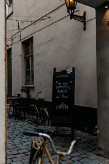 Gasse mit Häusern in Riga