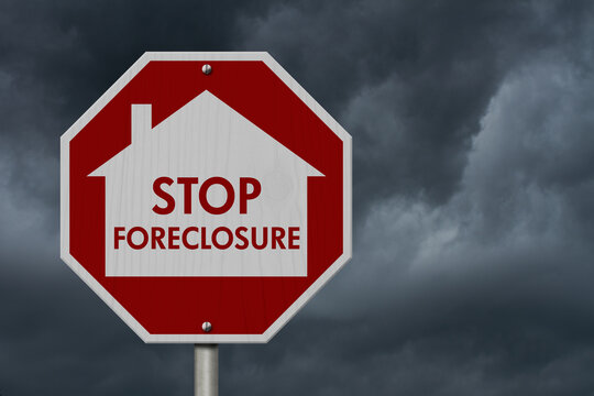  Stop Foreclosure message with house on red street stop sign