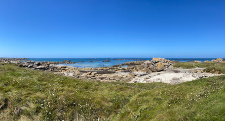 Meneham, Finistère Nord, Bretagne - rochers et dune