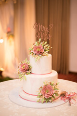 Beautiful Mr and Mrs wedding cake