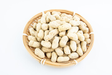 Snacks: boiled salted peanuts